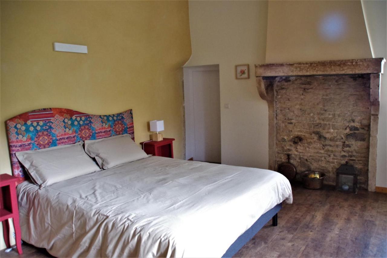 Bed and Breakfast Le Vieux Pont Saint-Julien  Exterior foto